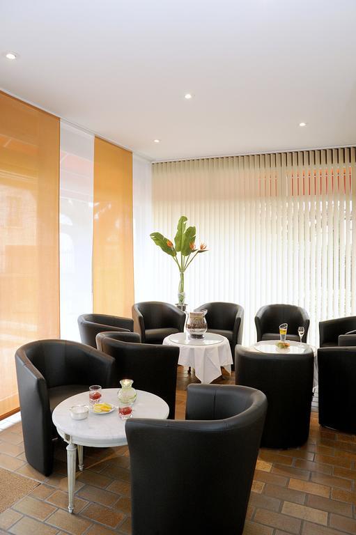 Hotel Restaurant Emile Job Montmerle-sur-Saone المظهر الخارجي الصورة